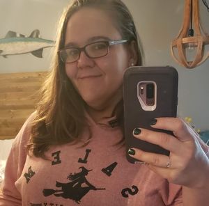 Meet your Posher, Ashley